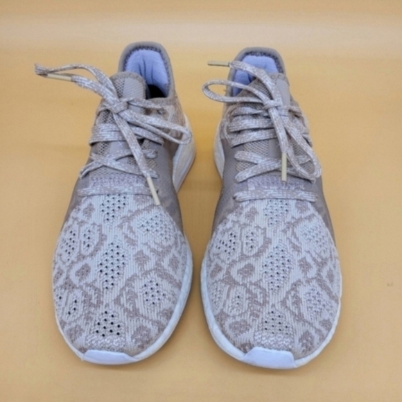 adidas Pureboost X Element Ash Pearl Women's Running Shoes Size 6 - Picture 2 of 8